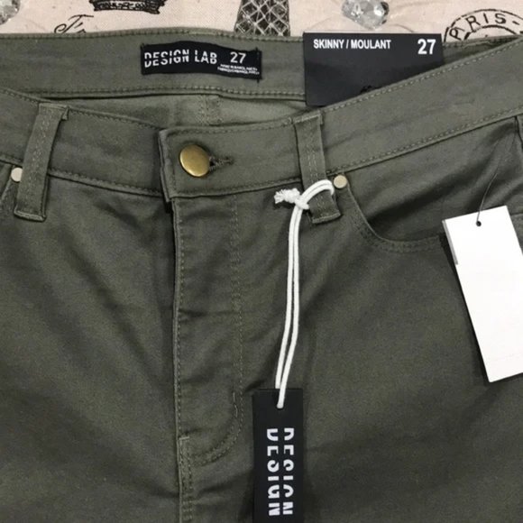 Design Lab High-Rise Skinny Jeans - Picture 4 of 5